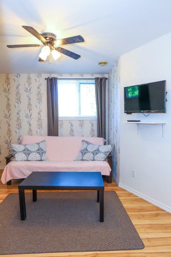 Cedar Drive Inn Crysler المظهر الخارجي الصورة